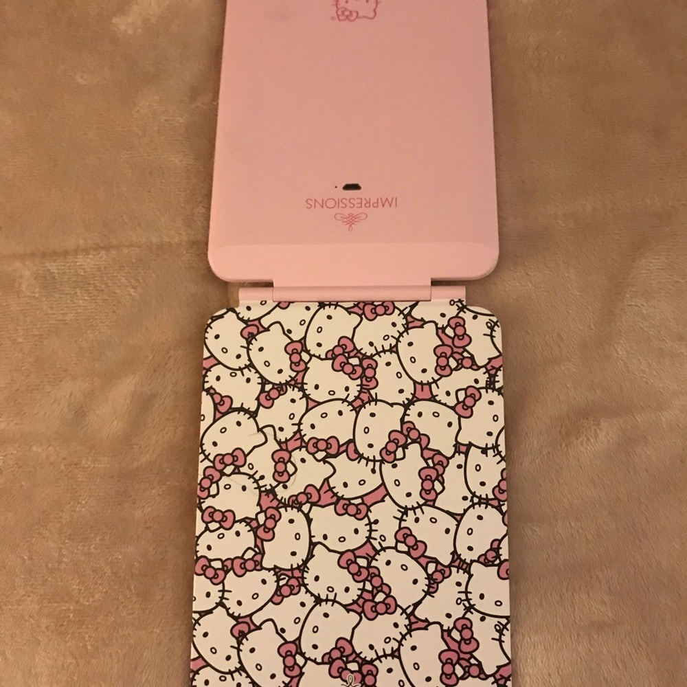 Impressions for Hello Kitty - Picture 7 of 8